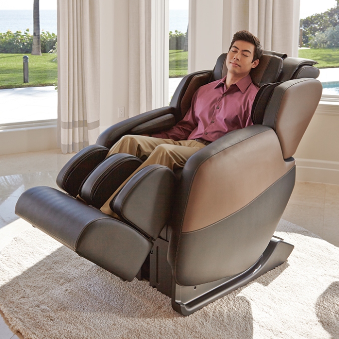 Renew Zero-Gravity Massage Chair by Brookstone